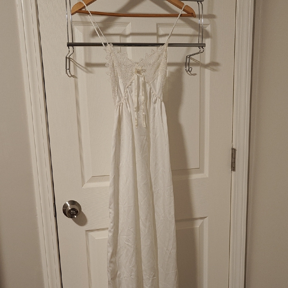 Miss Dior White Lace Chemise